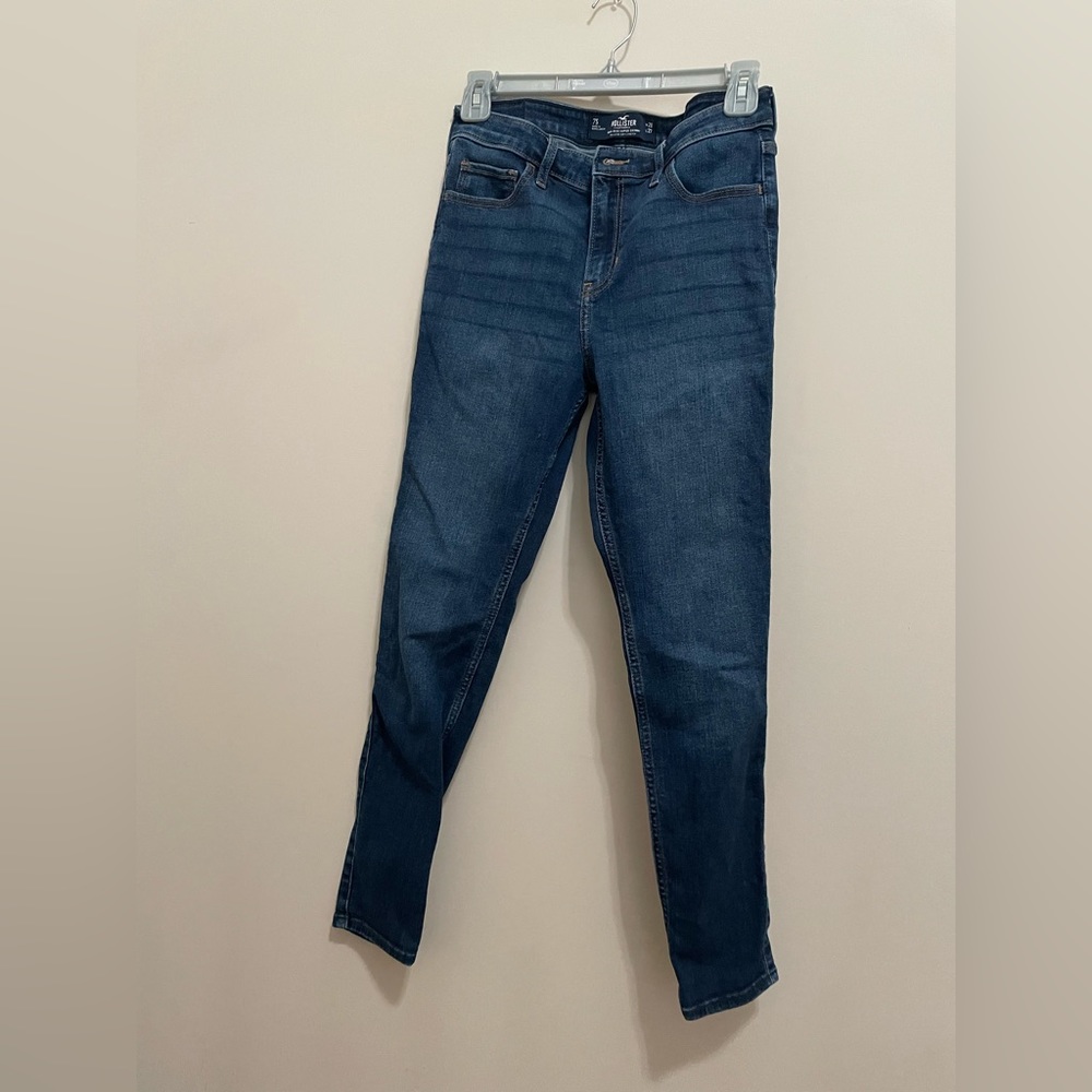 Hollister 7 Short Skinny Jeans